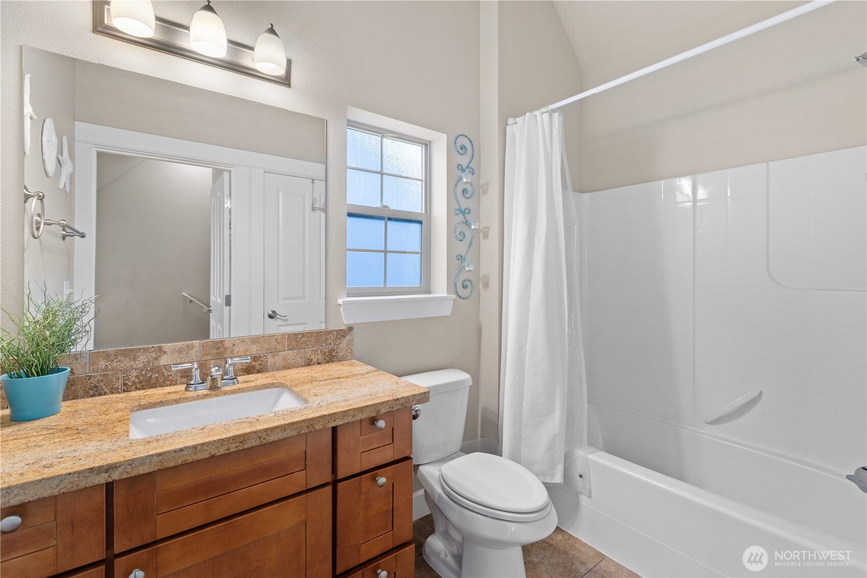 4765 Tidal Way 103a Property Photo 27
