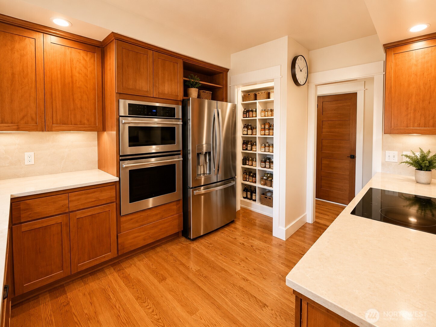 2217 Nut Tree Loop Property Photo 10