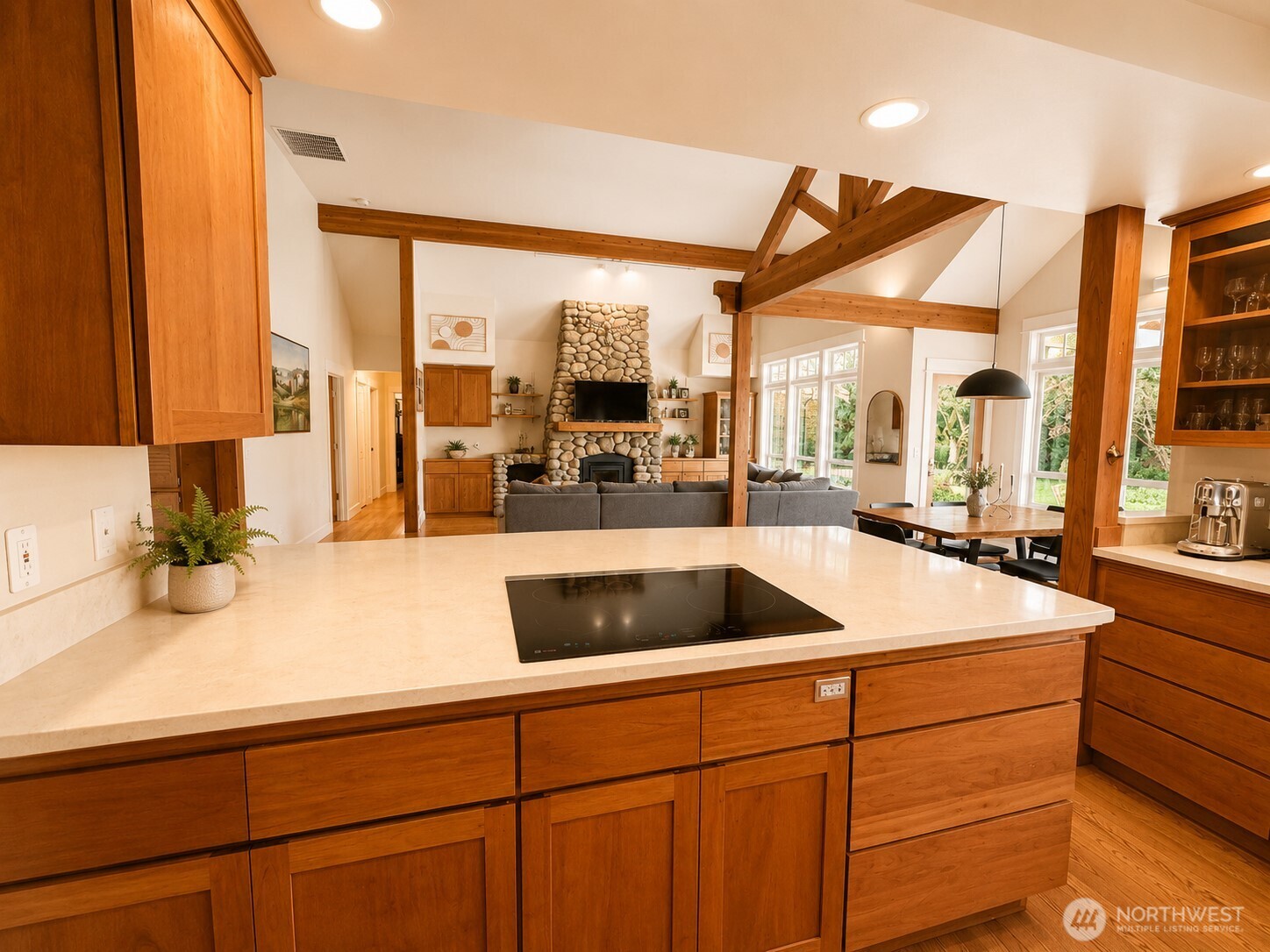 2217 Nut Tree Loop Property Photo 11