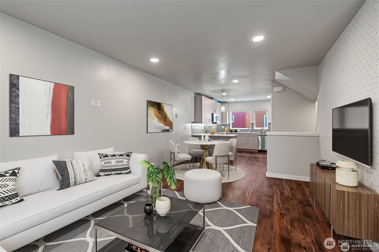 12520 15th Avenue C Property Photo 2