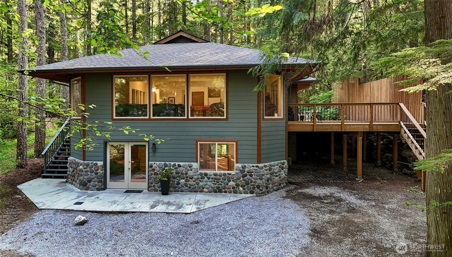 6929 Baker Circle Property Photo 1