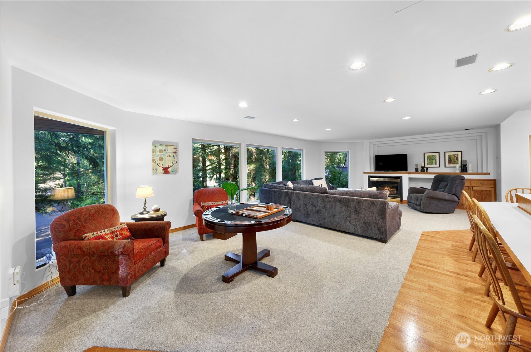 6929 Baker Circle Property Photo 4