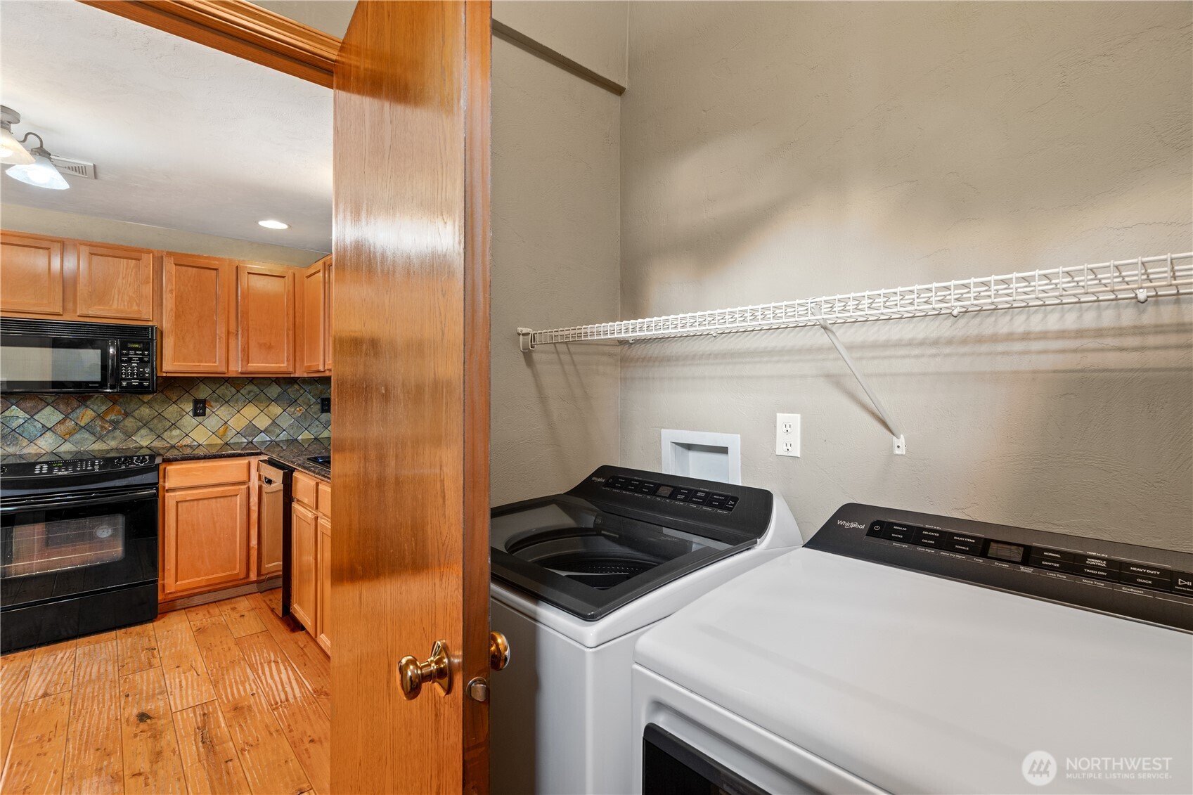 1334 Center Street Property Photo 11