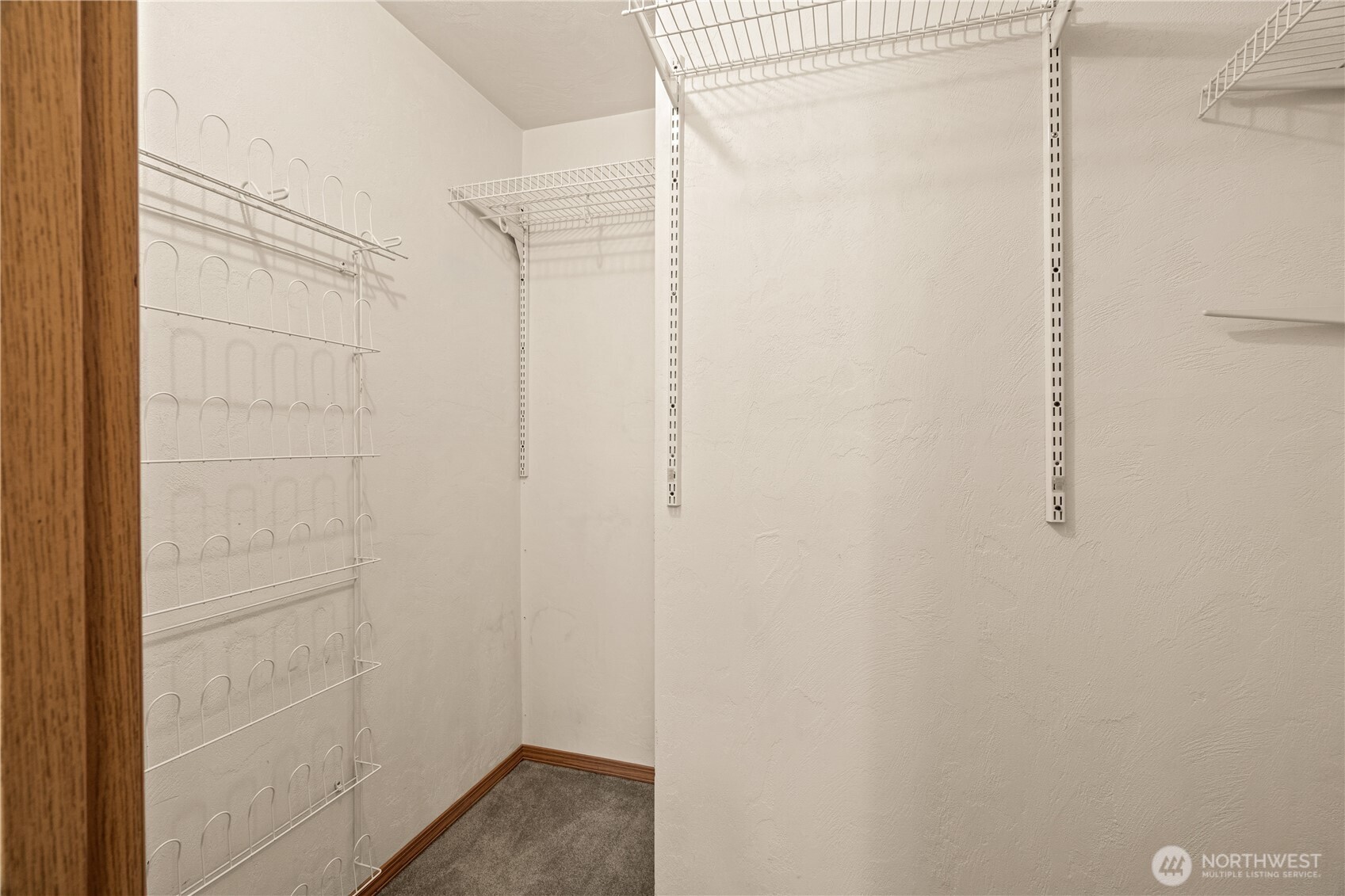 1334 Center Street Property Photo 15