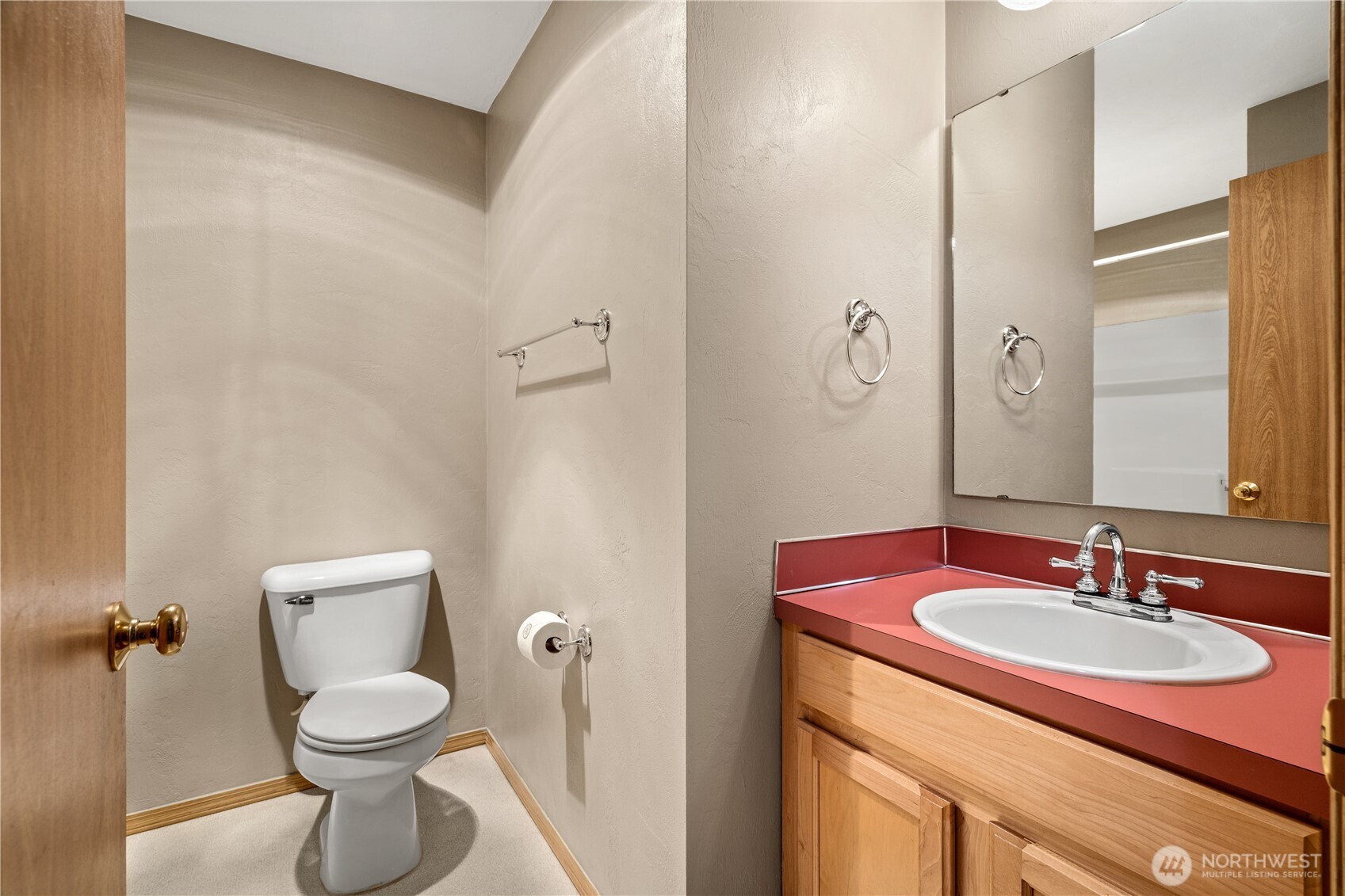 1334 Center Street Property Photo 16