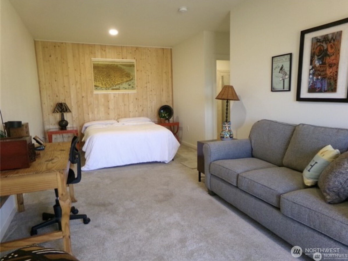 1011 Alden Road Property Photo 18