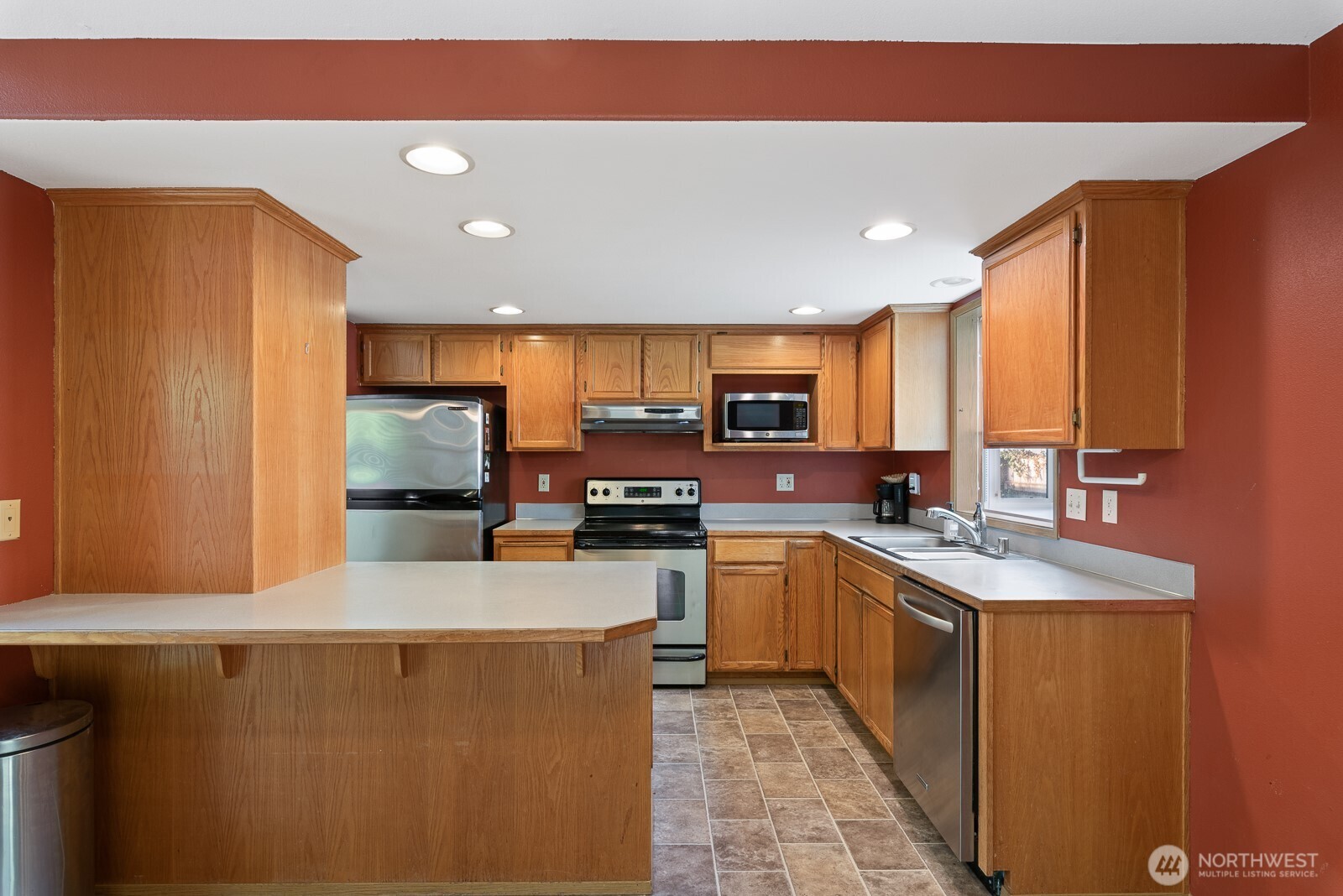 7705 273rd Street Property Photo 10