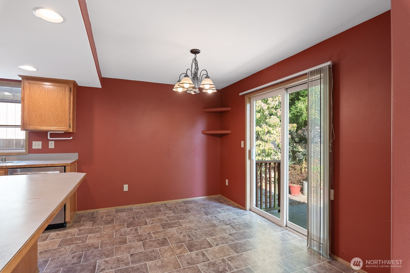7705 273rd Street Property Photo 12