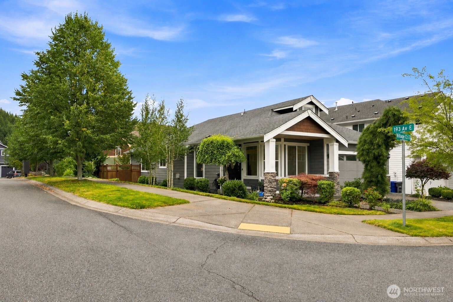19220 Village Court Property Photo 1