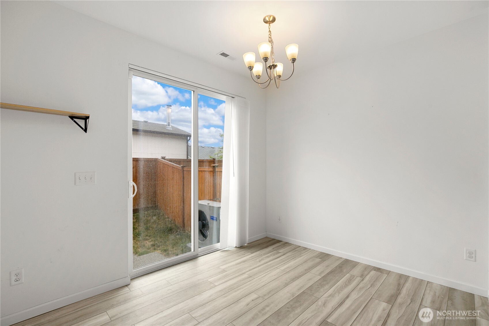 5449 50th Loop Property Photo 8