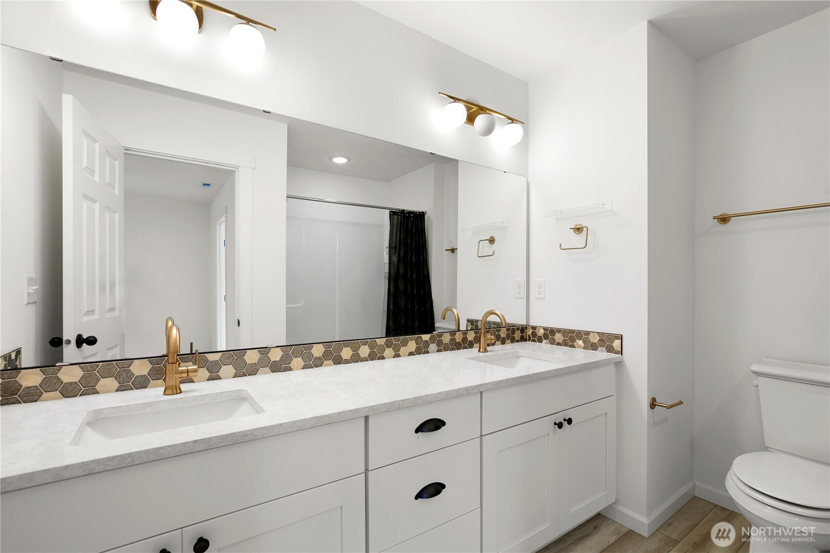 5449 50th Loop Property Photo 18