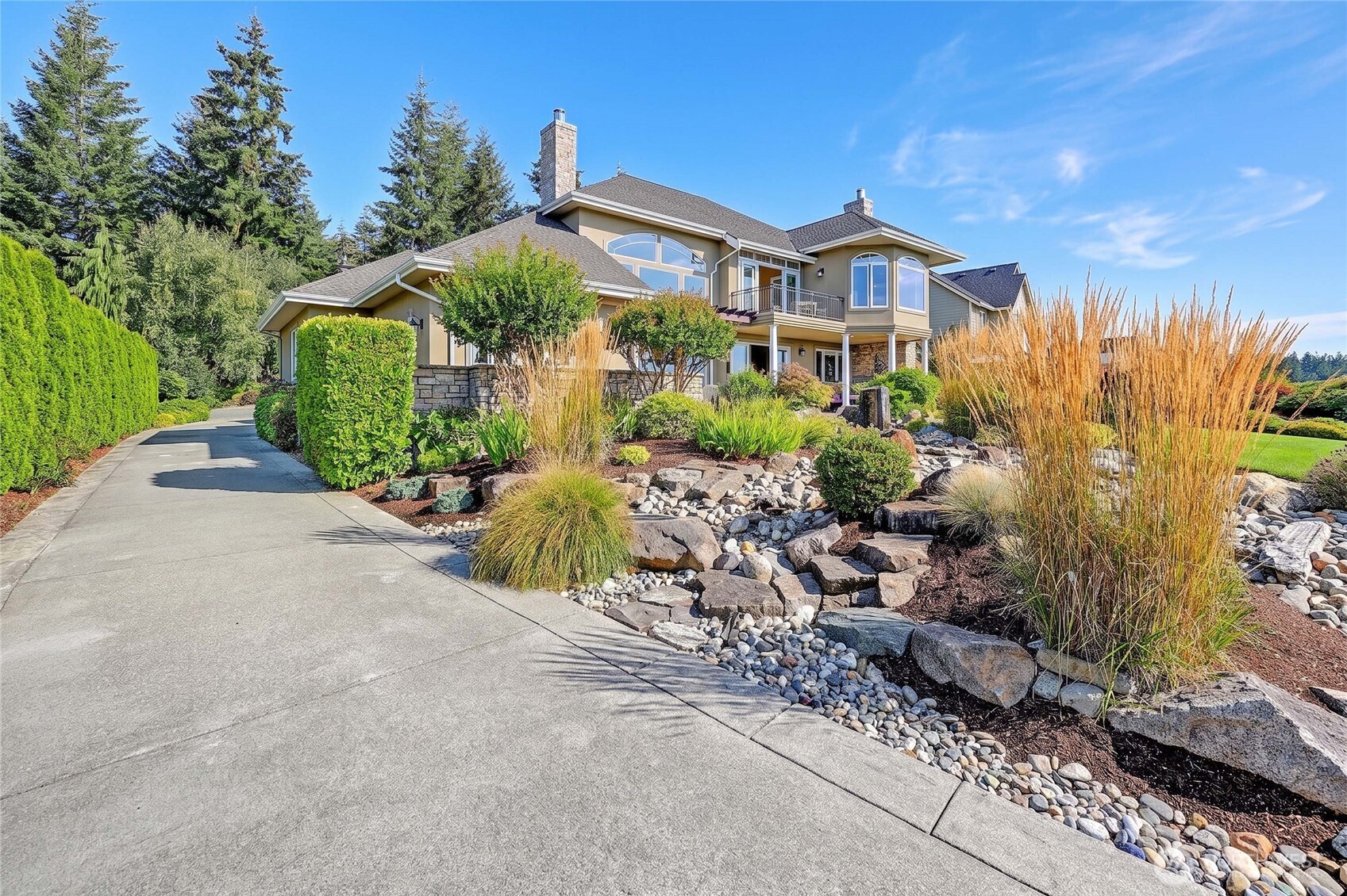 188 Glacier Peak Drive Property Photo 4
