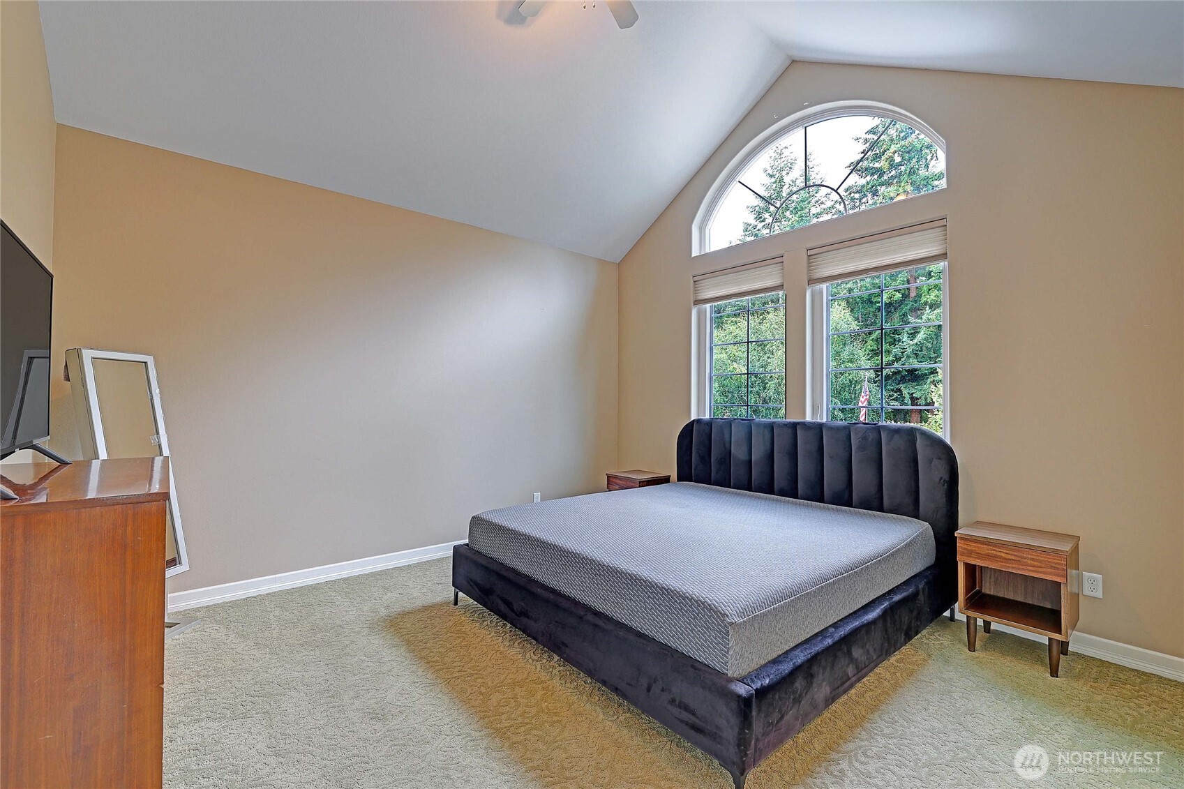 188 Glacier Peak Drive Property Photo 25