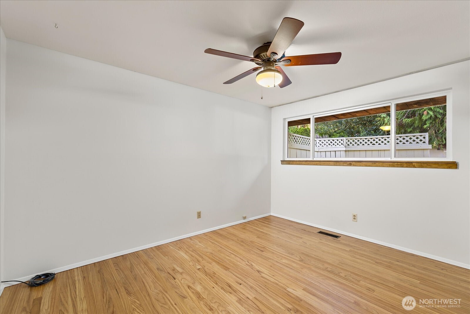 7212 197th Street Property Photo 21