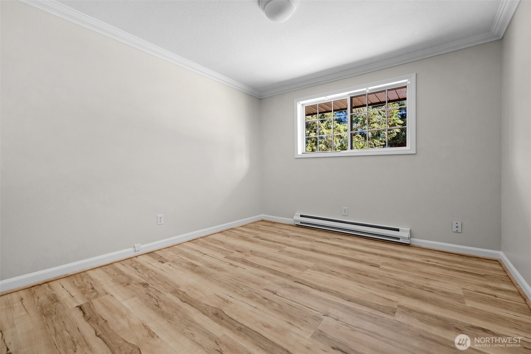902 Peters Place Property Photo 14