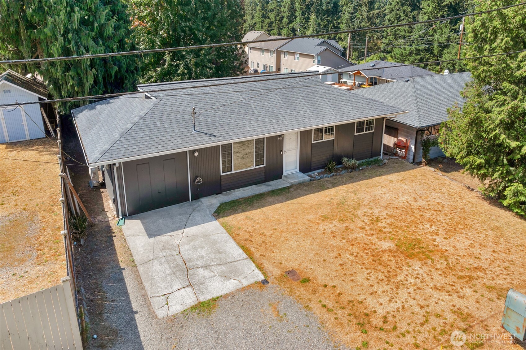 902 Peters Place Property Photo 23
