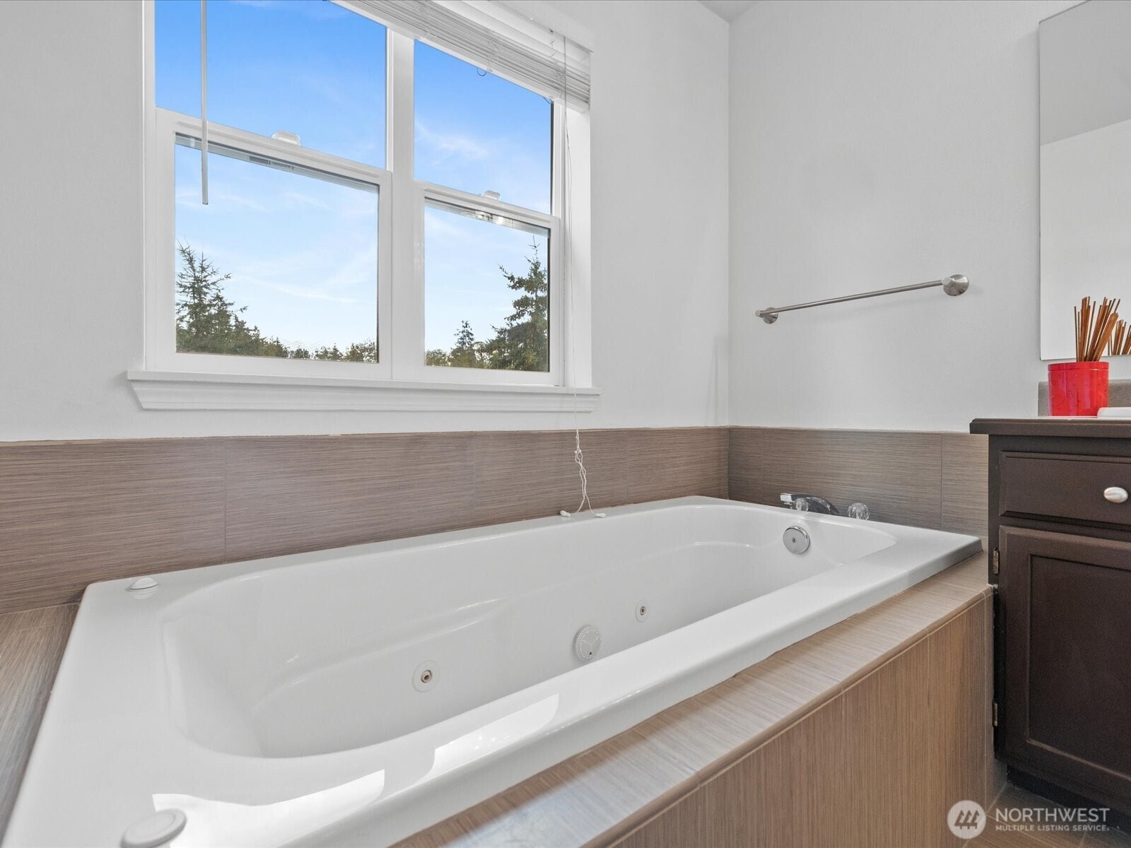 11613 Grove Drive Property Photo 22