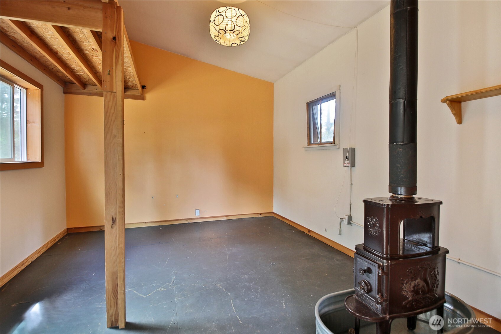 3230 Lake Leo Way Property Photo 22