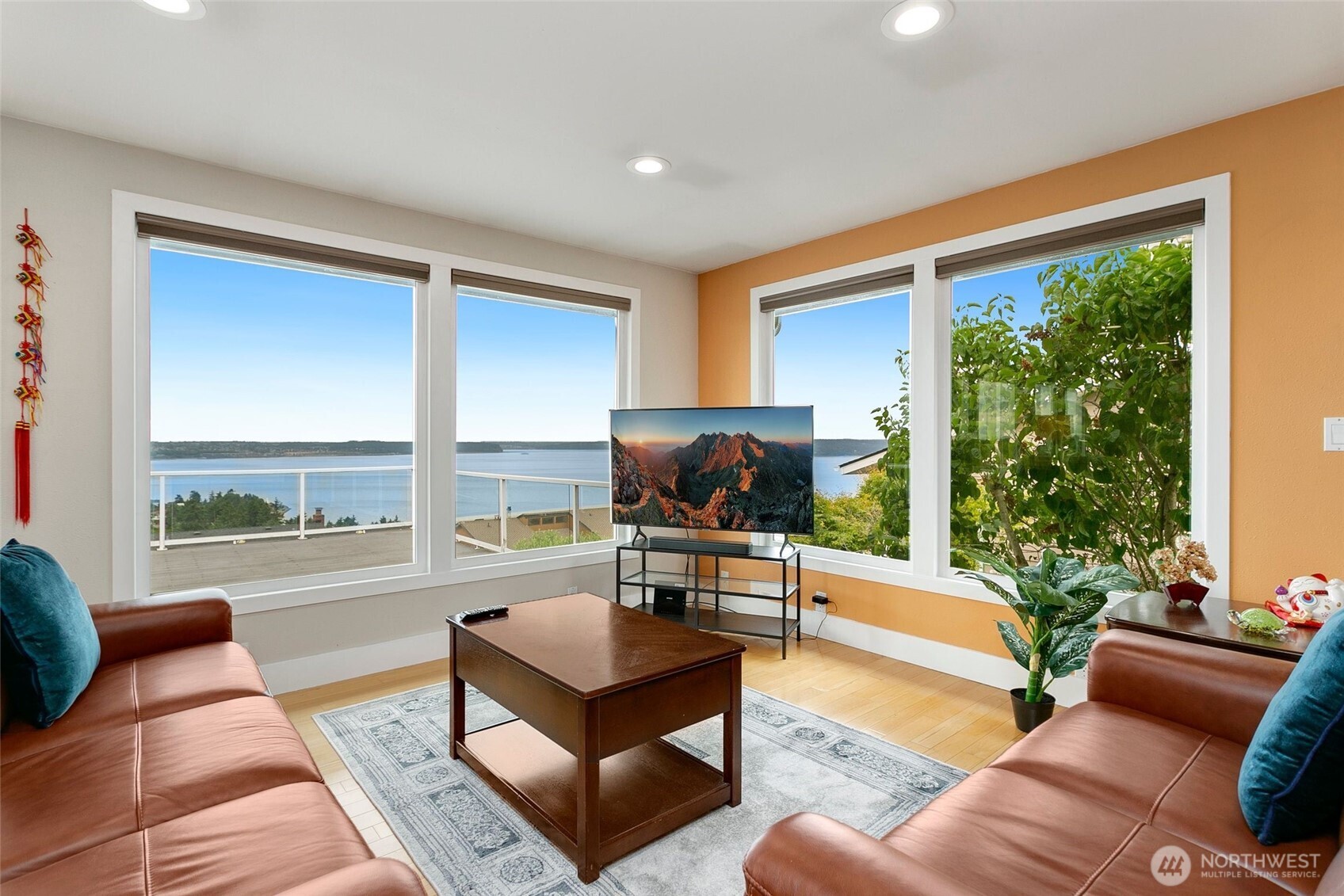 5539 Frances Avenue Property Photo 4