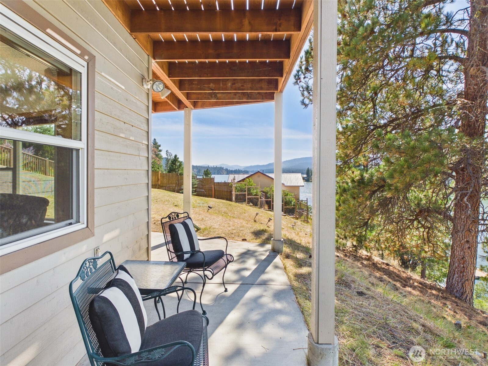 14 Julian Bay Road Property Photo 25