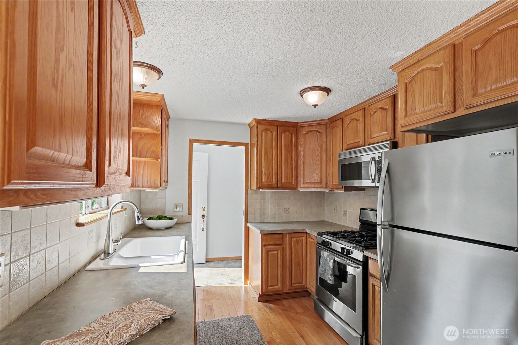 11617 7th Avenue Property Photo 8