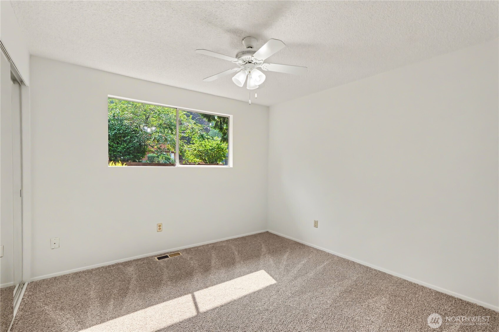 11617 7th Avenue Property Photo 29