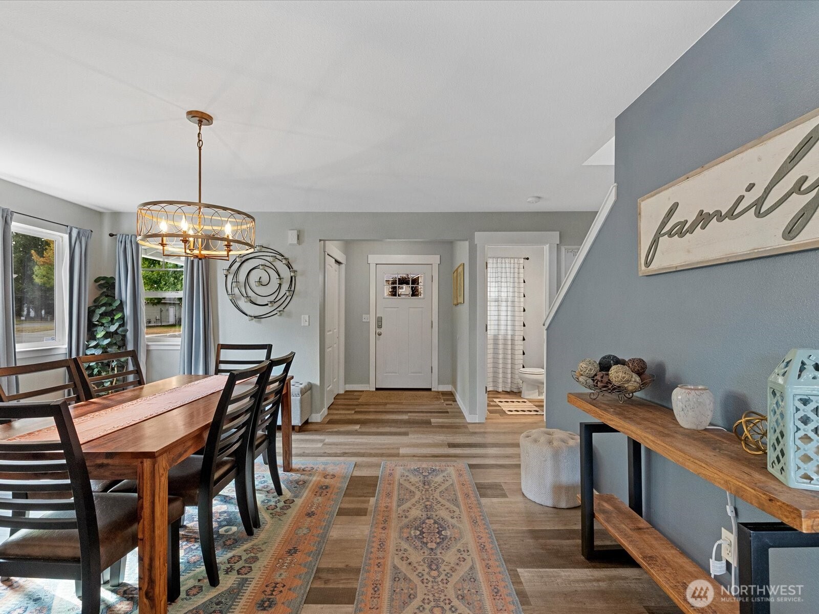 1131 Homestead Drive Property Photo 4