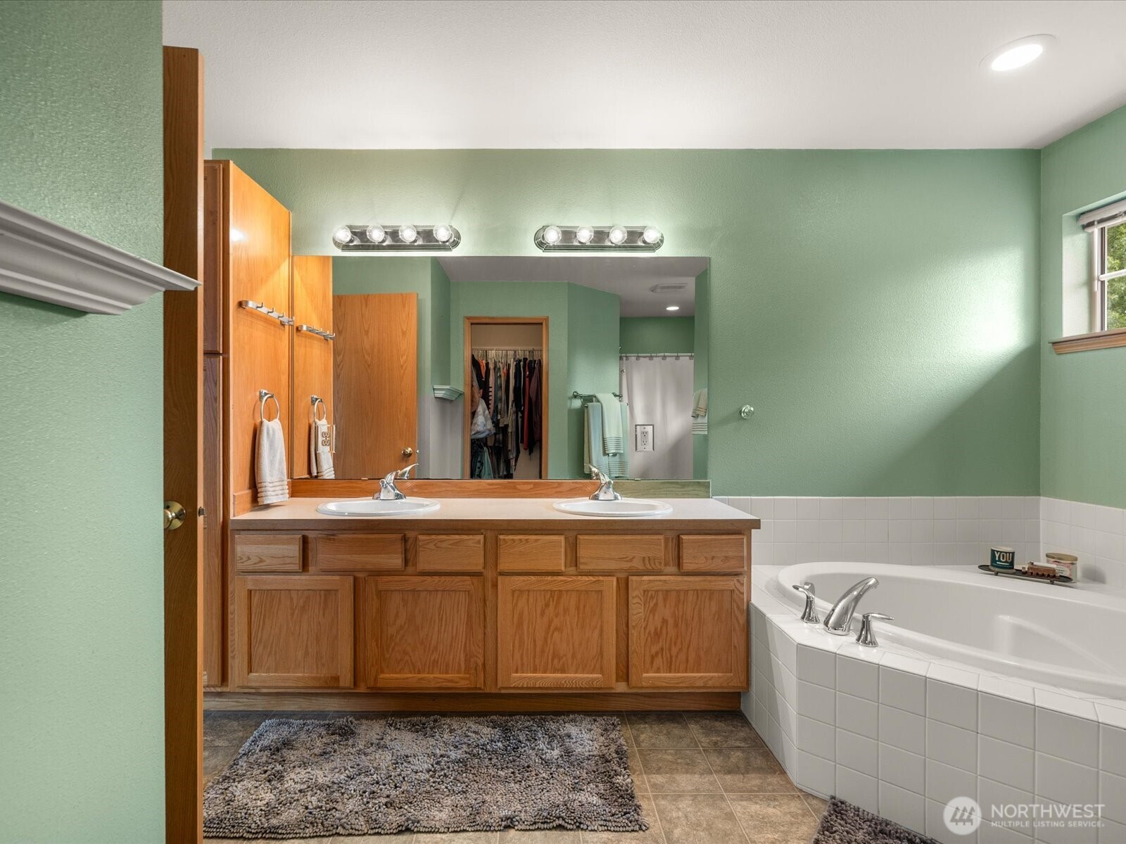 1131 Homestead Drive Property Photo 18