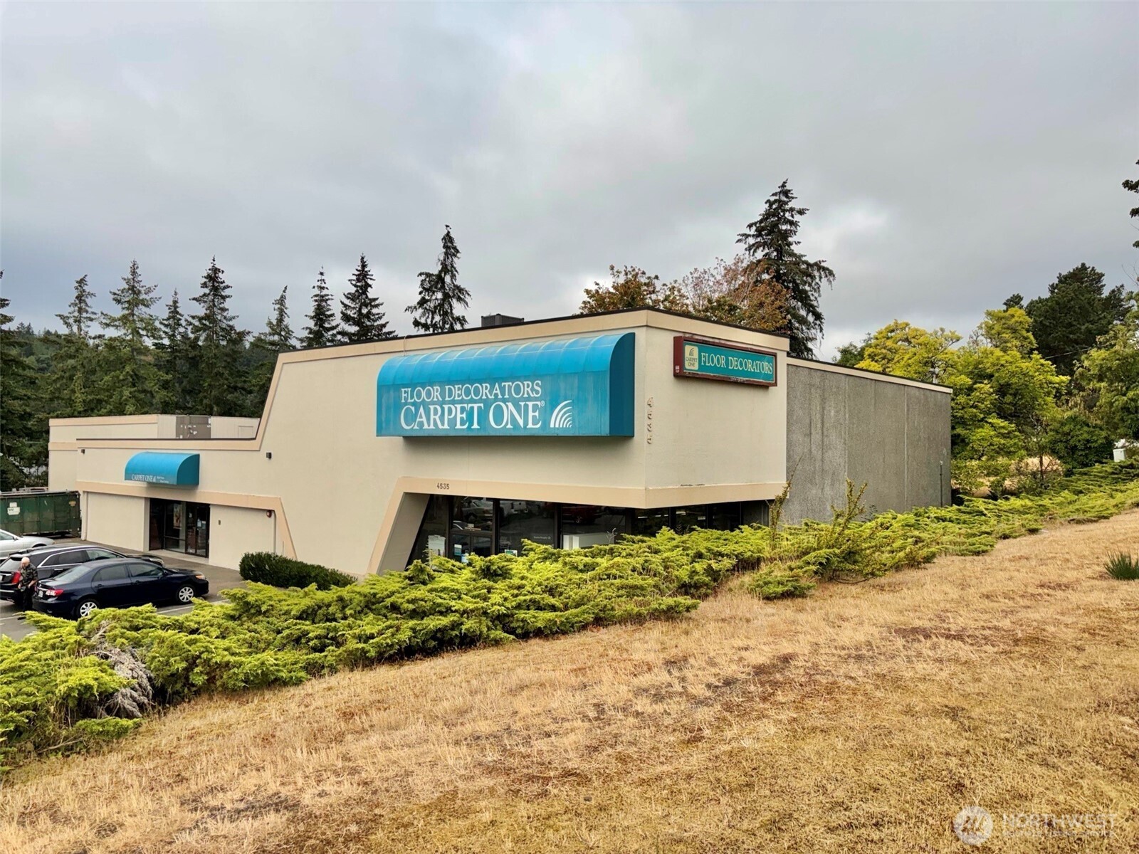 4545 Auto Center Way Property Photo 12