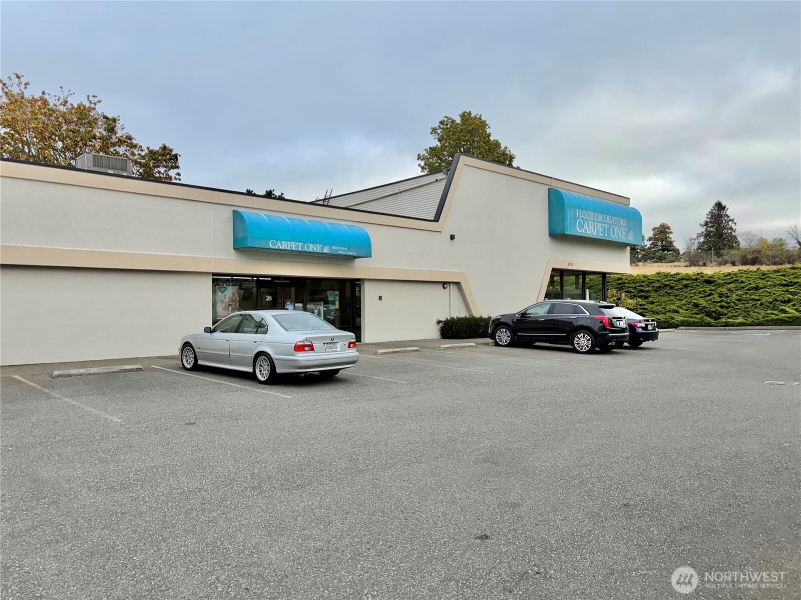 4545 Auto Center Way Property Photo 14