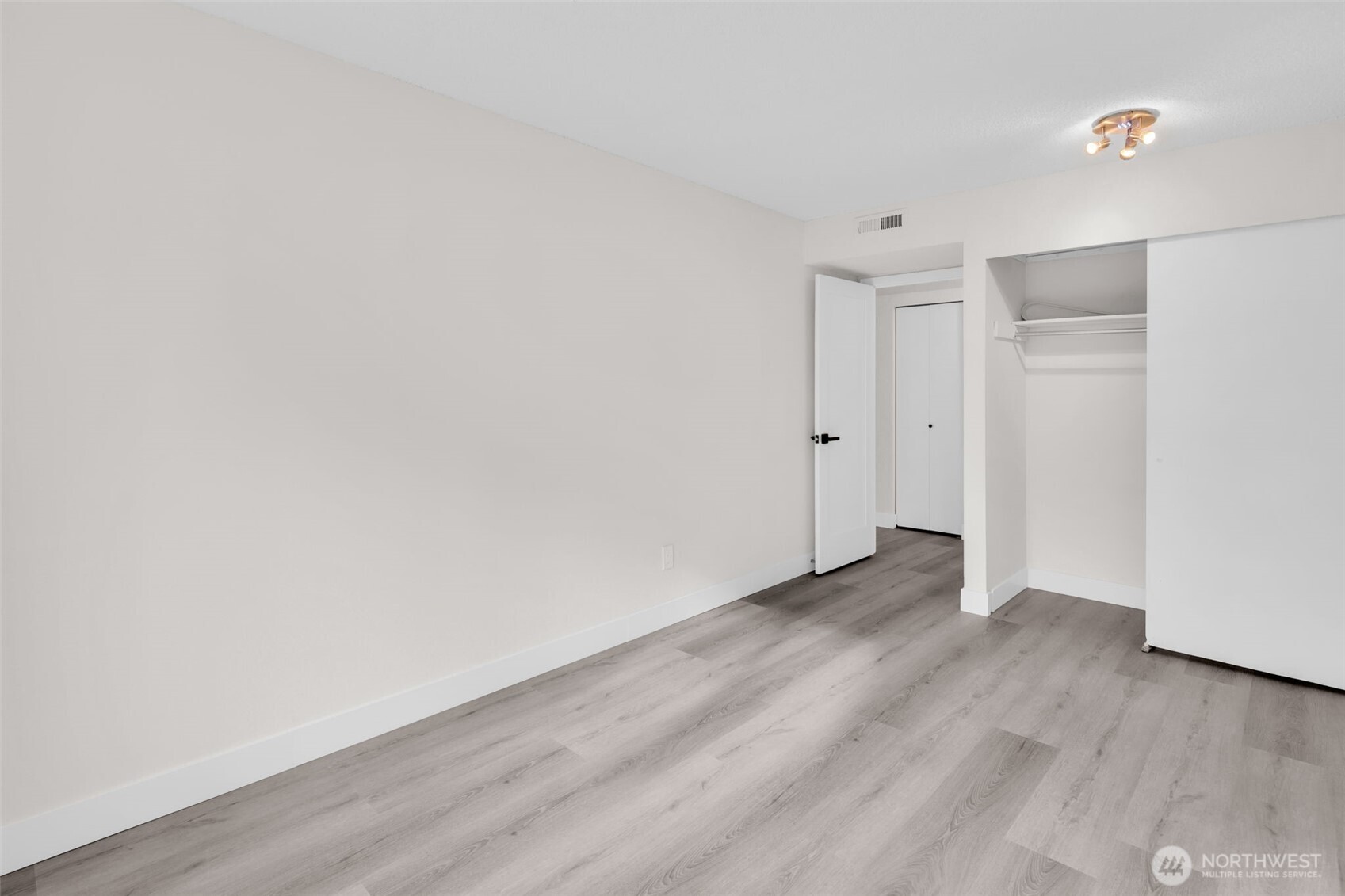 12520 Ne 145th Terrace E33 Property Photo 23