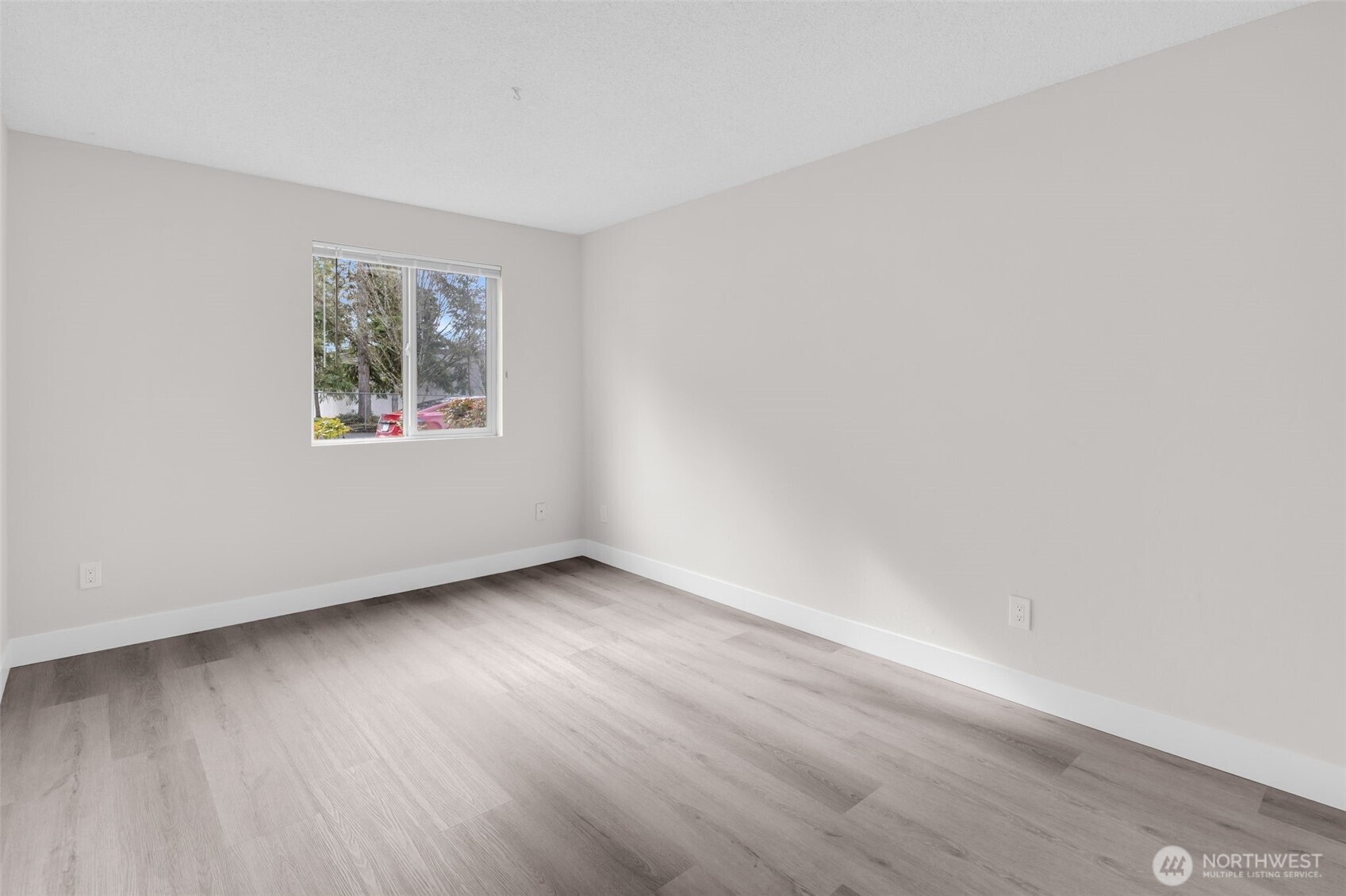 12520 Ne 145th Terrace E33 Property Photo 24