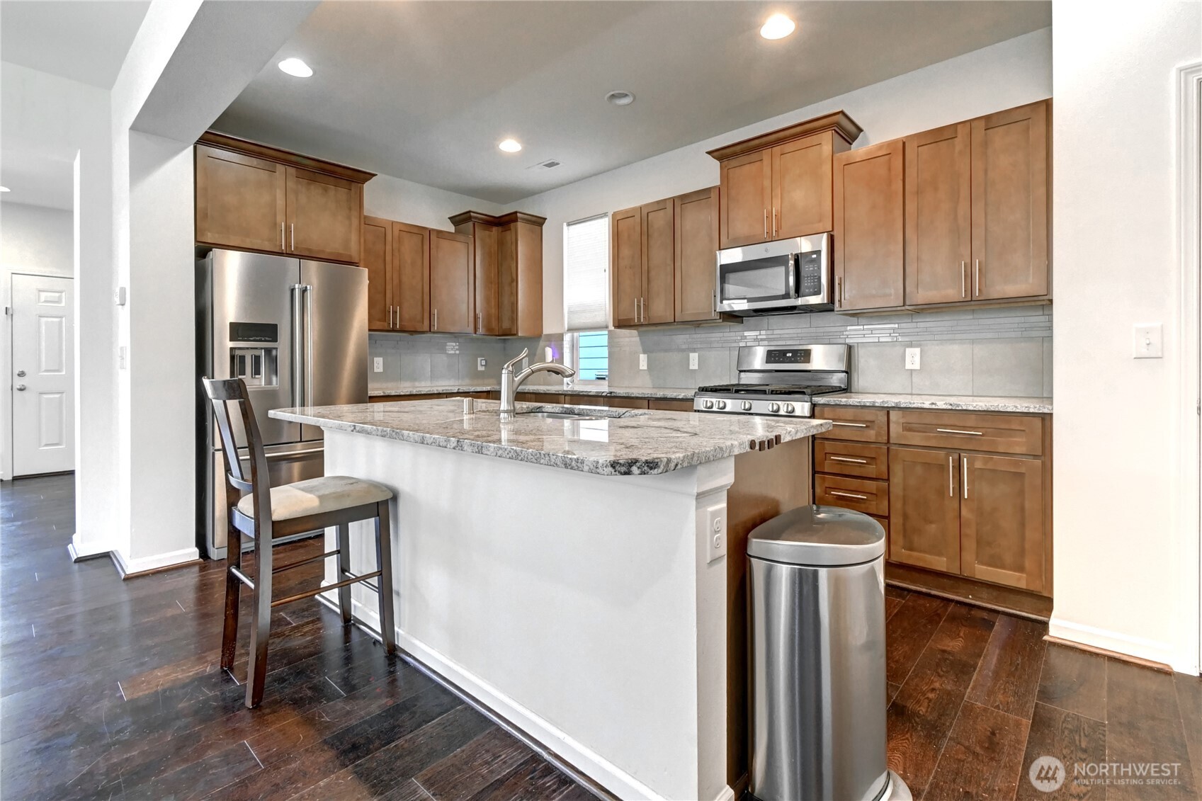4523 Riverfront Boulevard Property Photo 9