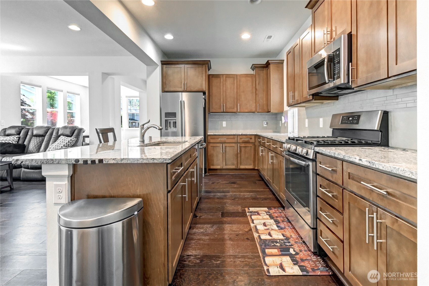 4523 Riverfront Boulevard Property Photo 10