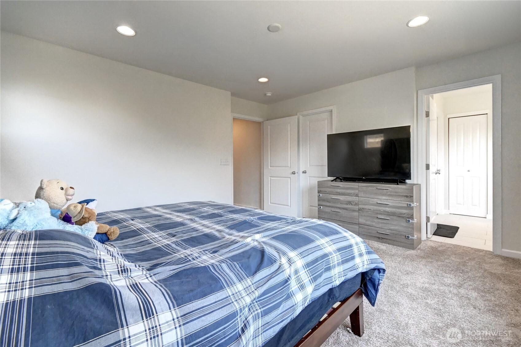 4523 Riverfront Boulevard Property Photo 14