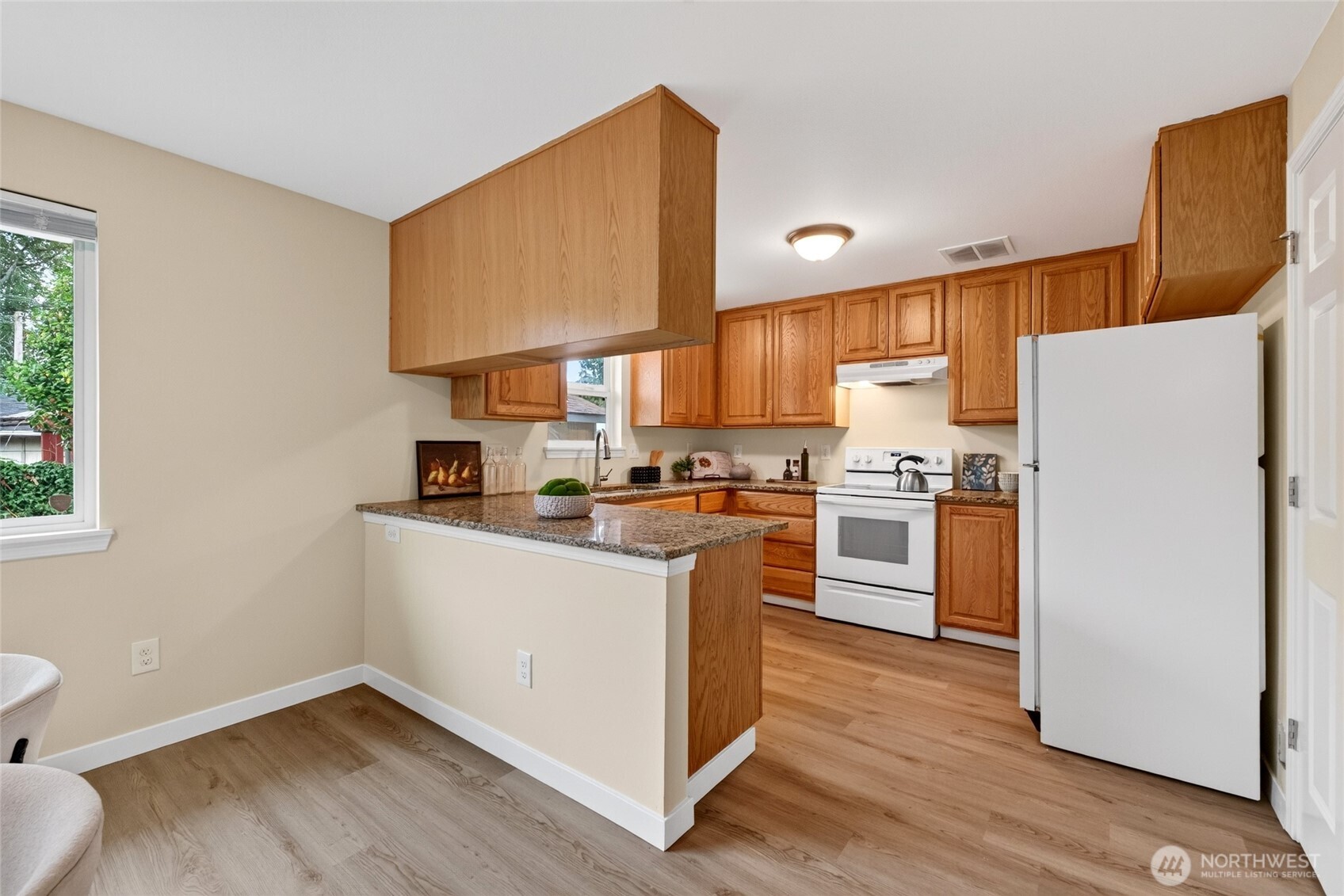 11618 Roseberg Avenue Property Photo 13