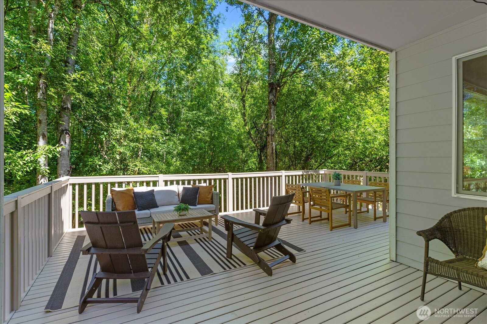 15111 Manor Way Property Photo 15
