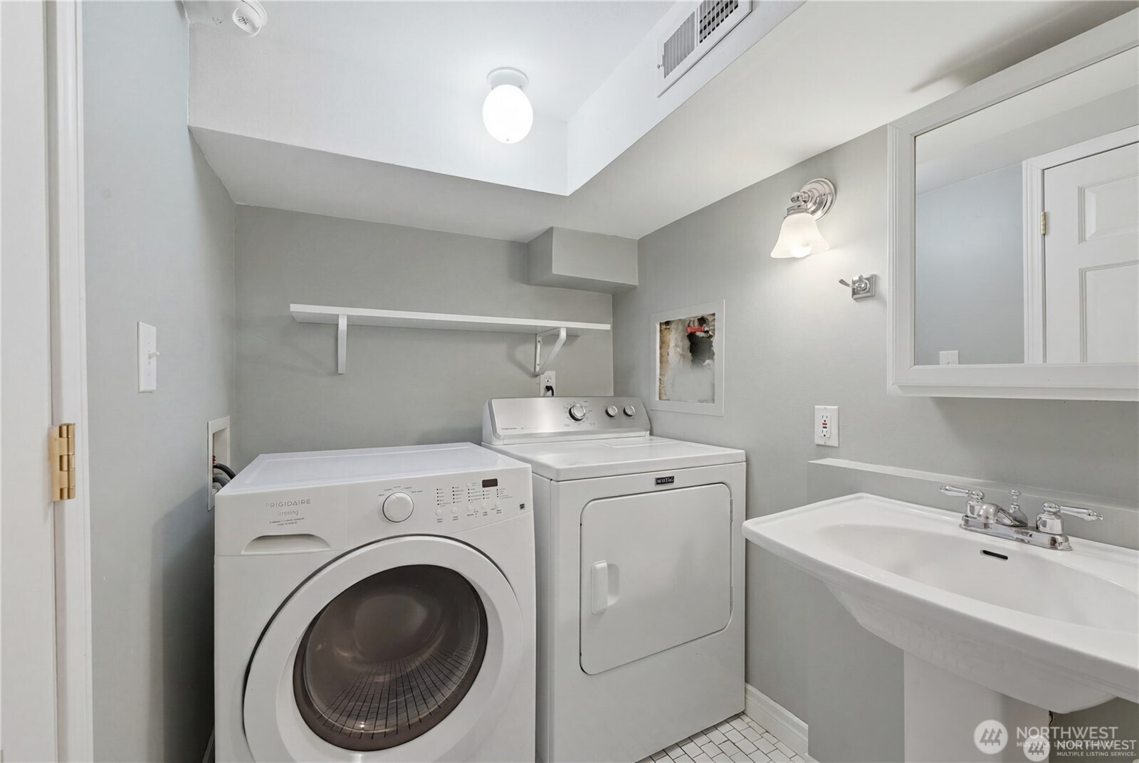 18002 25th Avenue Property Photo 21