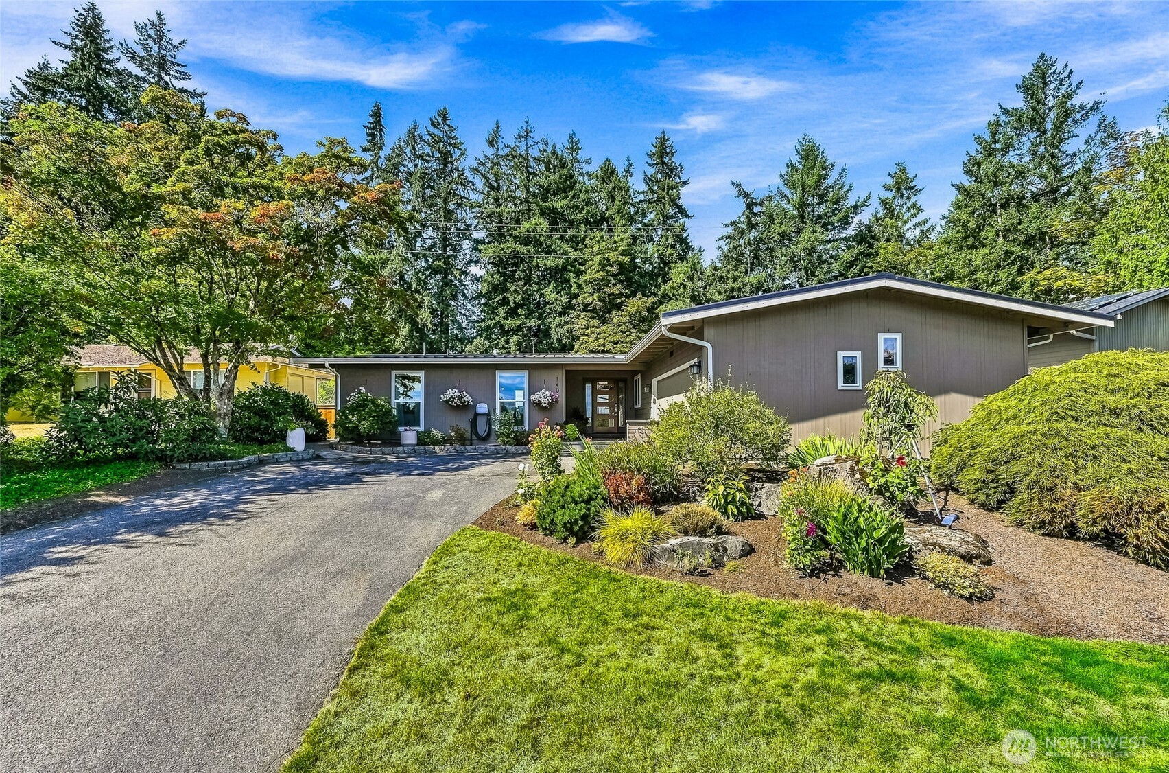 14009 Ne 74th Street Property Photo 2