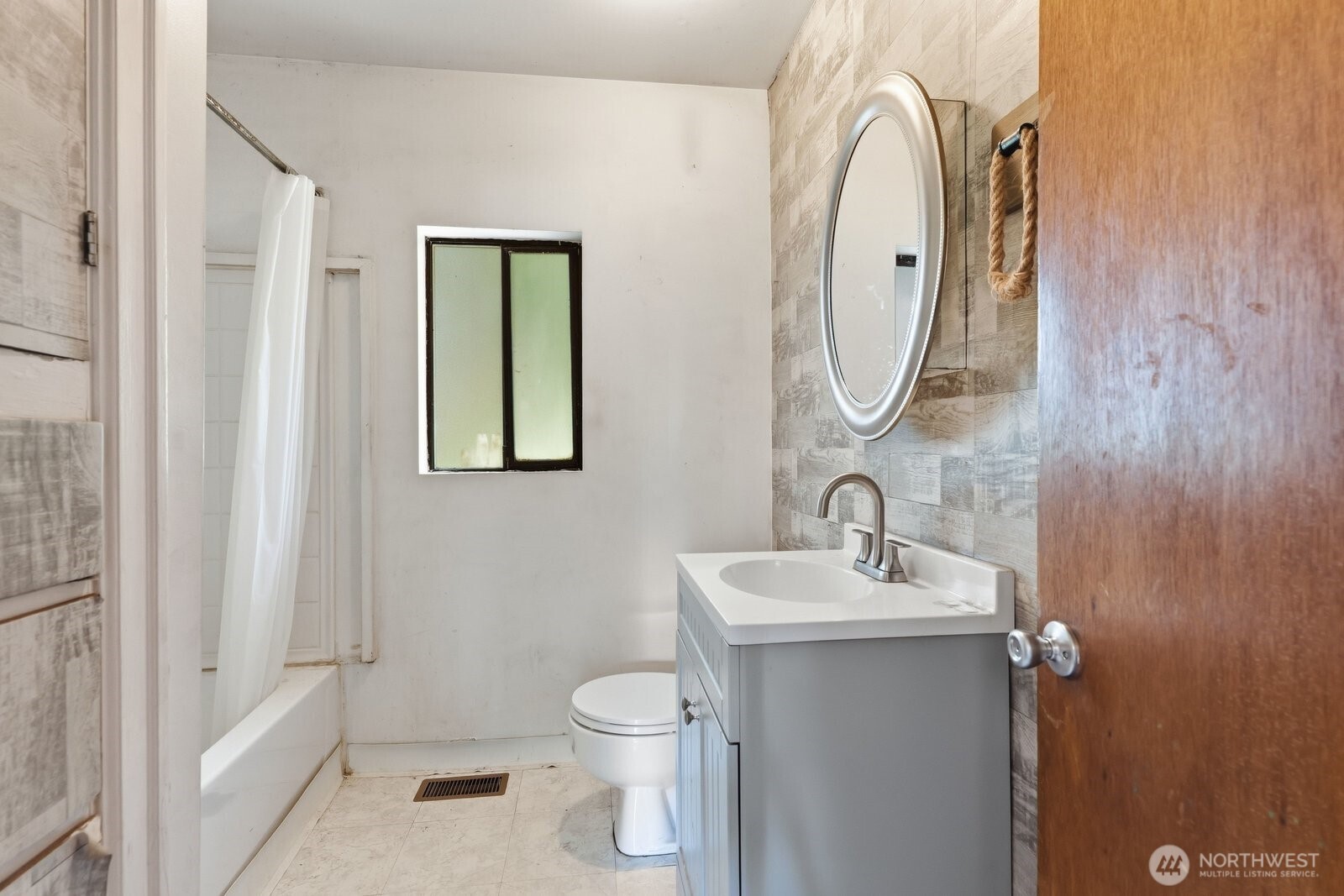 2714 204th Street Property Photo 17
