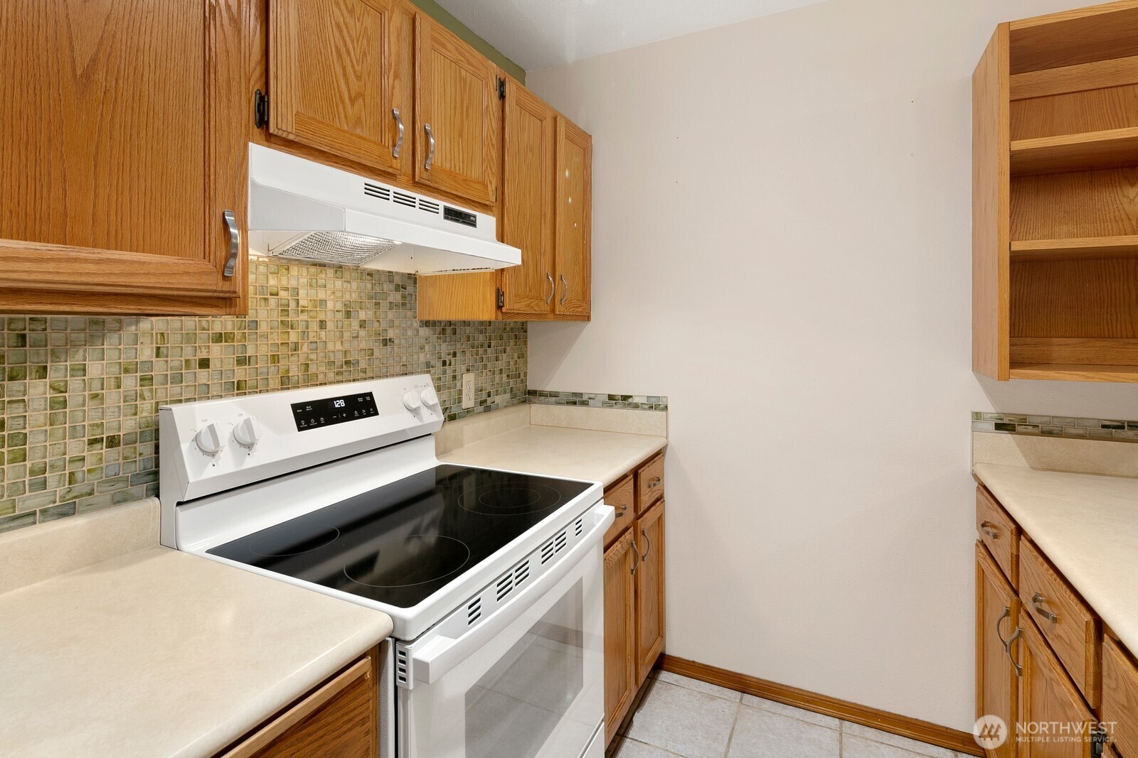 5844 Ne 75th Street A102 Property Photo 11