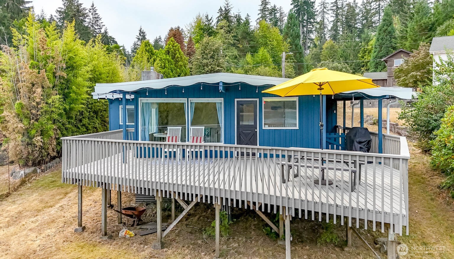11415 Larson Road Property Photo 1