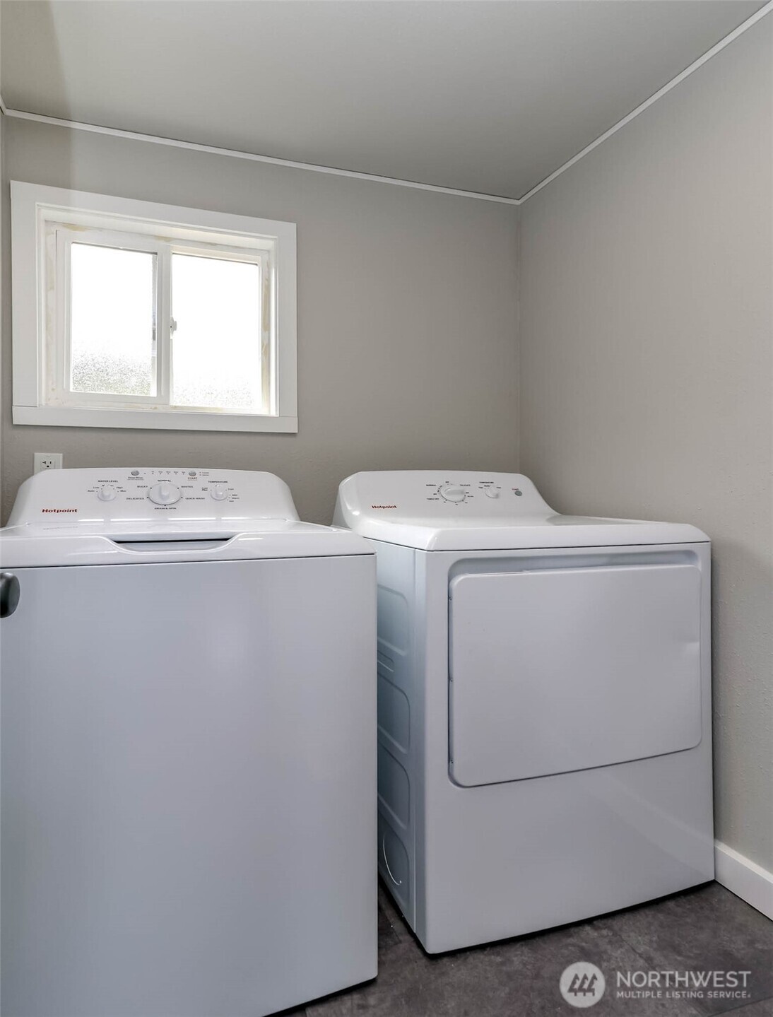 11415 Larson Road Property Photo 16