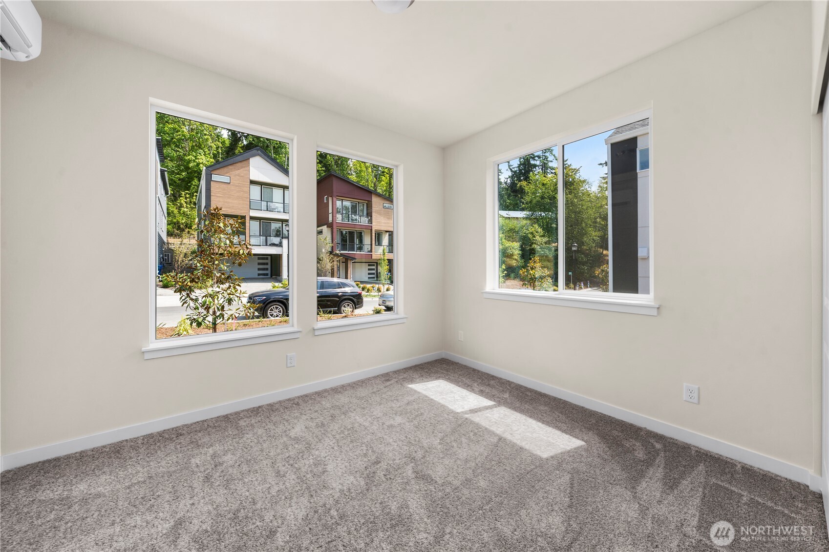 4163 Aberdeen Way Property Photo 13