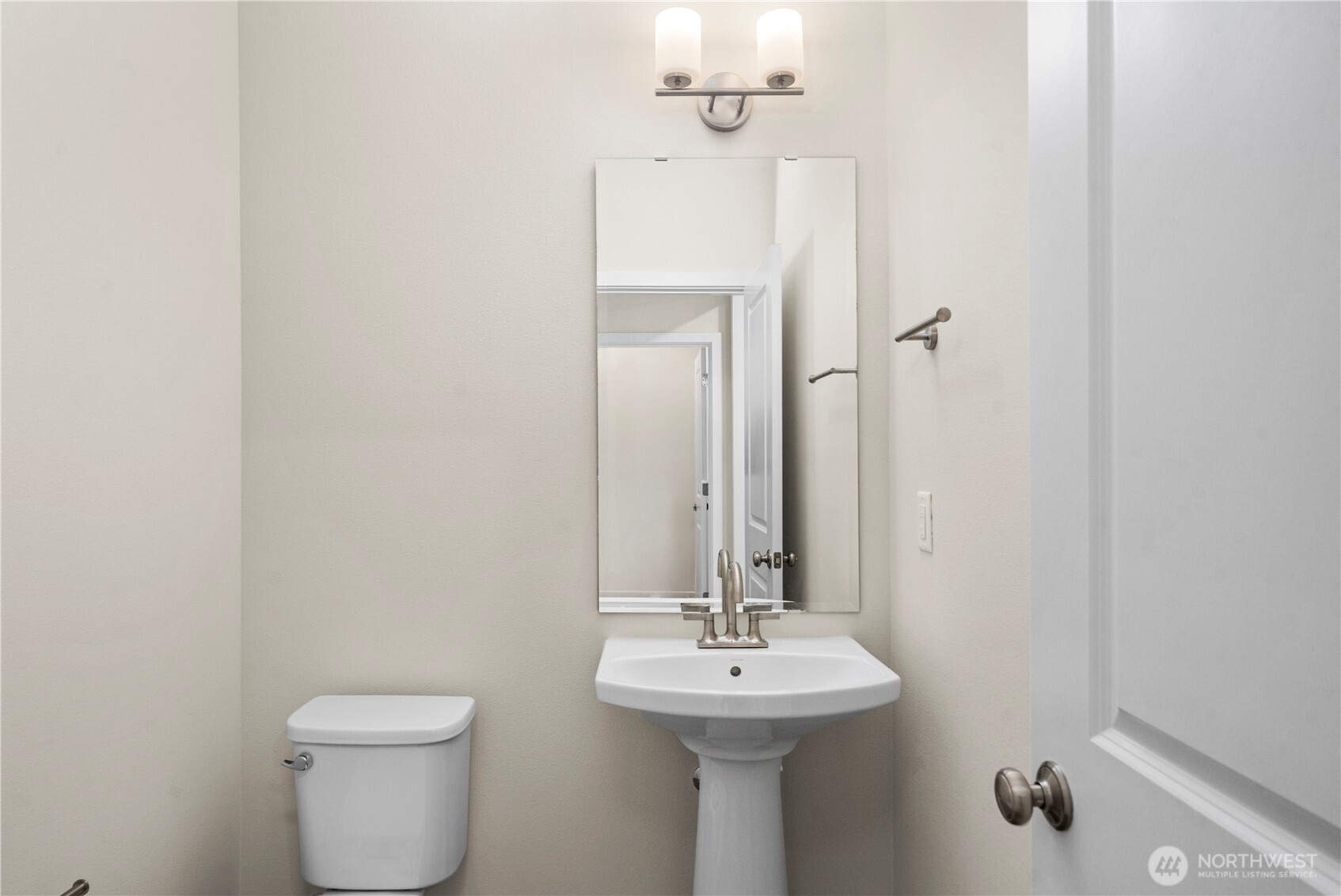 4163 Aberdeen Way Property Photo 18