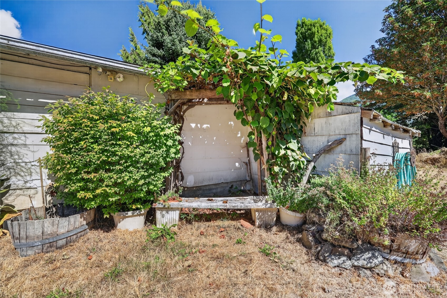 160 Gharet Road Property Photo 34