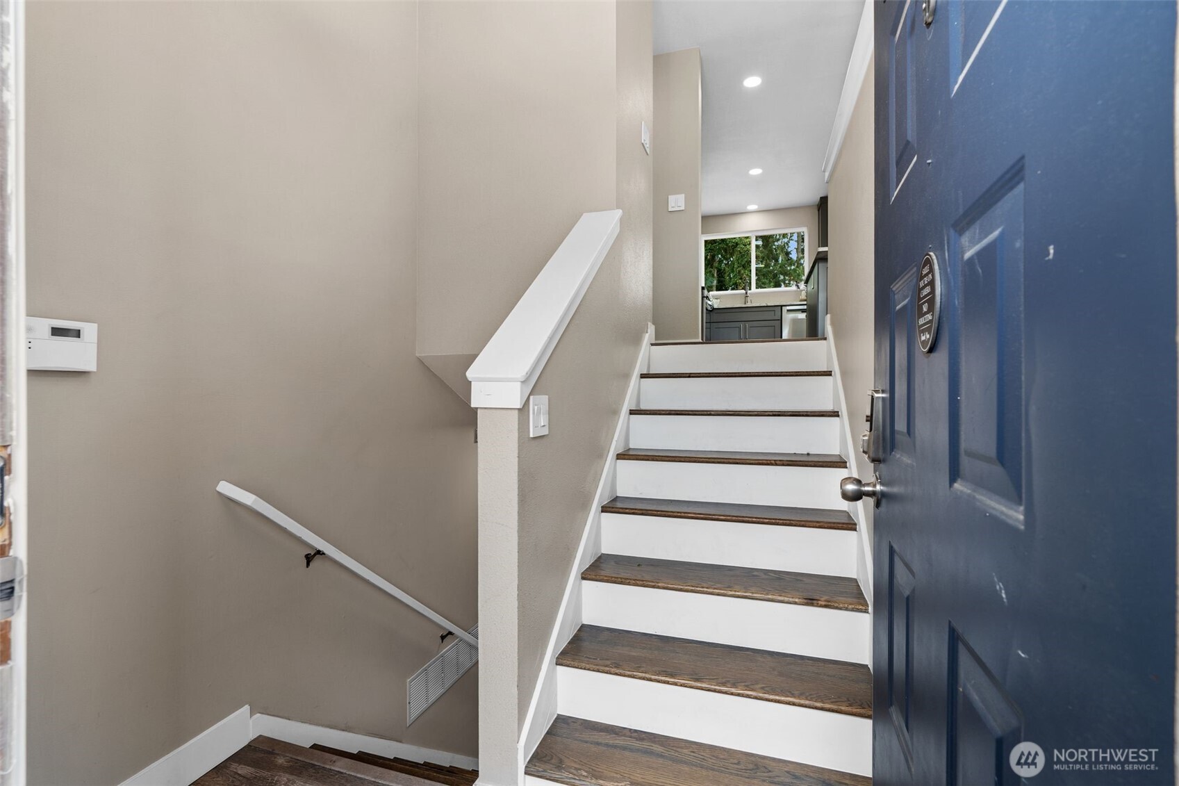 5330 158th Place Property Photo 5