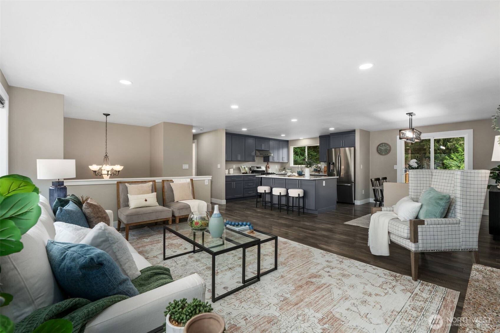5330 158th Place Property Photo 8