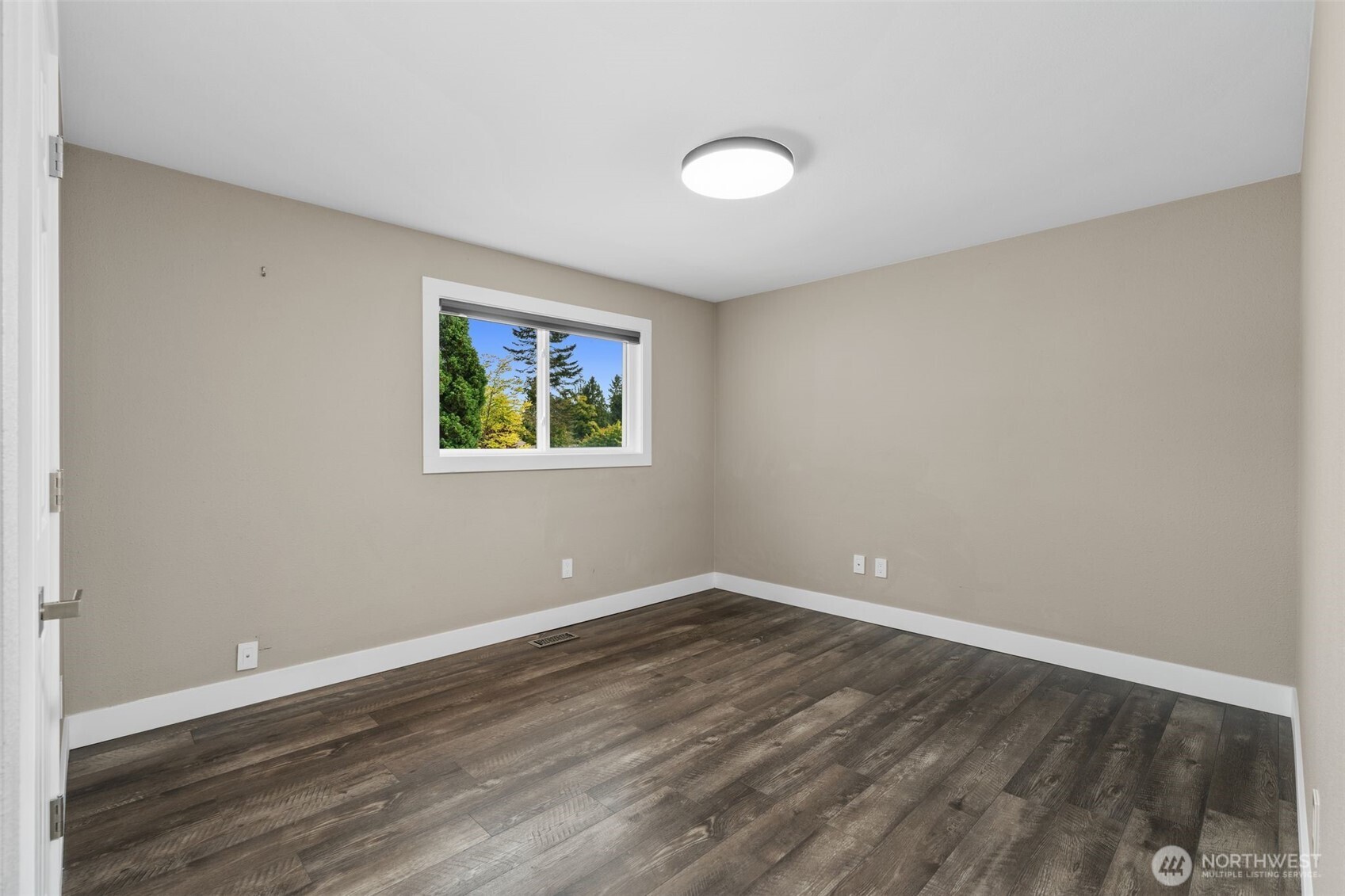 5330 158th Place Property Photo 25