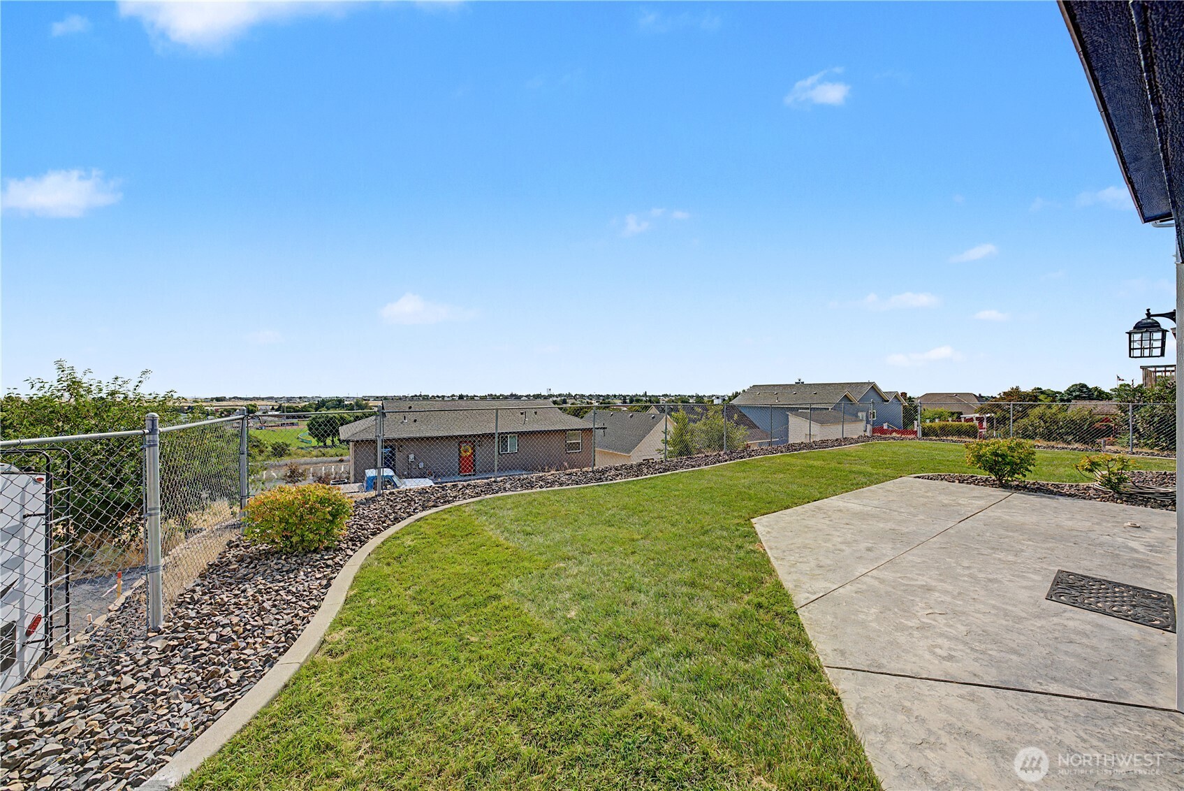 436 Strand Road Property Photo 3